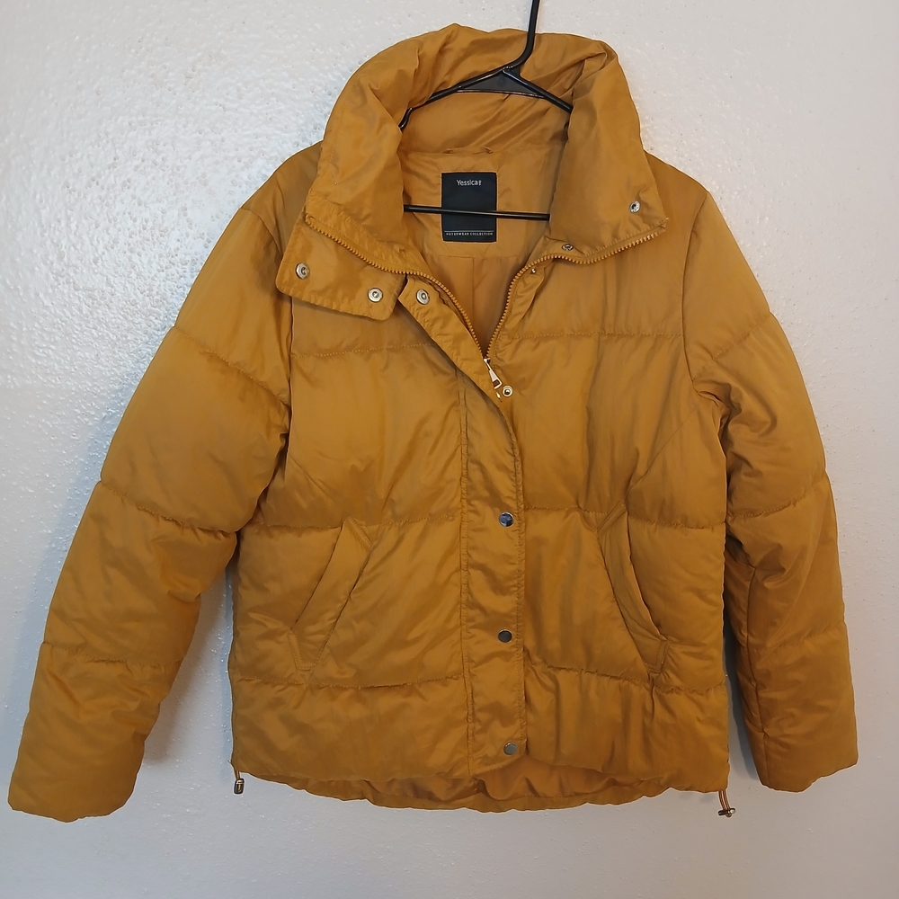 Stylish Women's Mustard Puffer Jacket